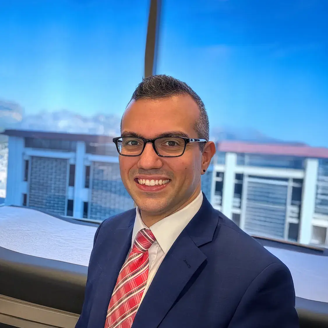 Dr. Achillefs Ntranos MD, Neurologist & MS Specialist